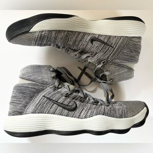 Nike Hyperdunk 2017 Flyknit Basketball Shoes in Cool Grey